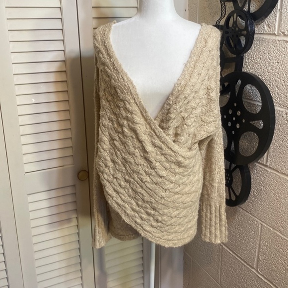 EASEL M cream colored funky designed boho sweater with tie back